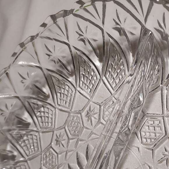 3 divided tray dish etched and cut crystal shabby chic diamond 💎 stars 🌟 - Picture 3 of 13